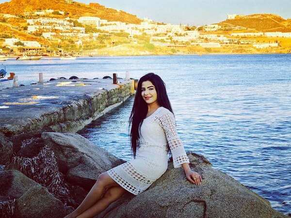 Shikha Malhotra Pictures