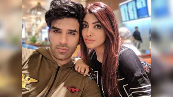 Akanksha is a very possessive person