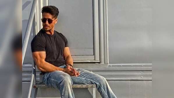 Tiger Shroff shares throwback pic basking in the sun on the sets of 'Baaghi'