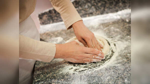 How to stretch the Pizza dough