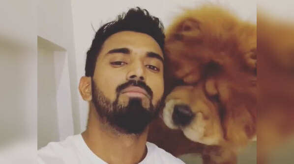 KL Rahul with his pet