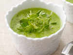 Green peas and mint soup