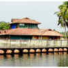 Veli Lake Floating Restaurant, Trivandrum
