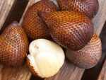 Snake fruit