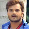 Article image for: Khesari Lal Yadav wishes his favourite director <i class="tbold">Lal Babu Pandit</i> on his wedding anniversary