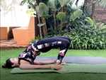 Chatush Padasana