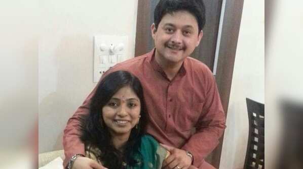 Marriage to Leena Joshi