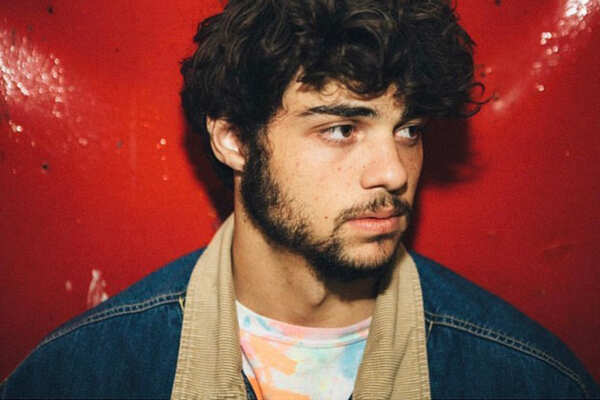 Noah Centineo Photos
