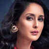 Article image for: <i class="tbold">chahatt khanna</i> decides to take a break for social media, here's why