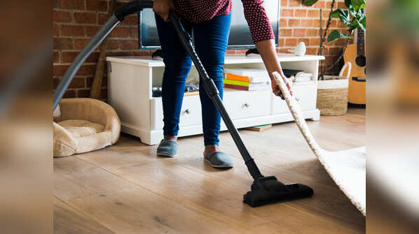Clean the house for her