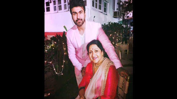 Aarya Babbar