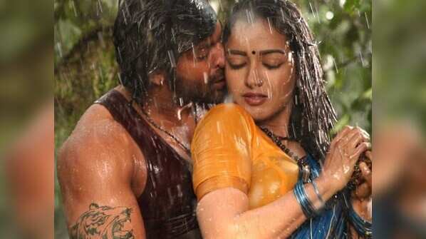 Arya - 'Kadamban'