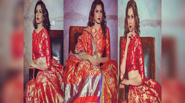 We have only one word to describe this look of Monica Gill - Royal!