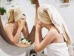 Apply the prepared face pack