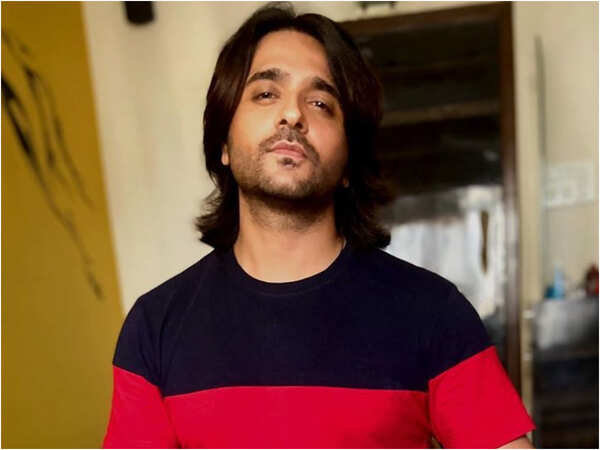 Ashish Sharma Pictures