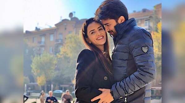 Gautam's behaviour during pregnancy