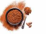 Cornstarch, Cocoa powder and Cinnamon powder