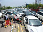 Lockdown: Delhi seals its borders with neighbouring states