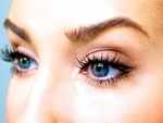 Use petroleum jelly on your lashes