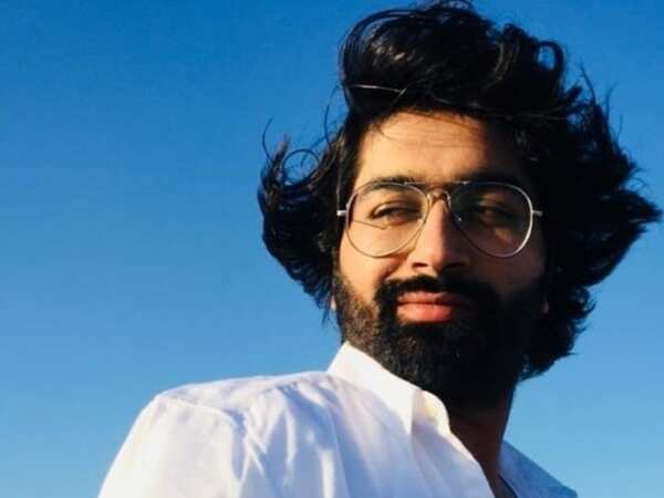 Malhar Thakar Photos