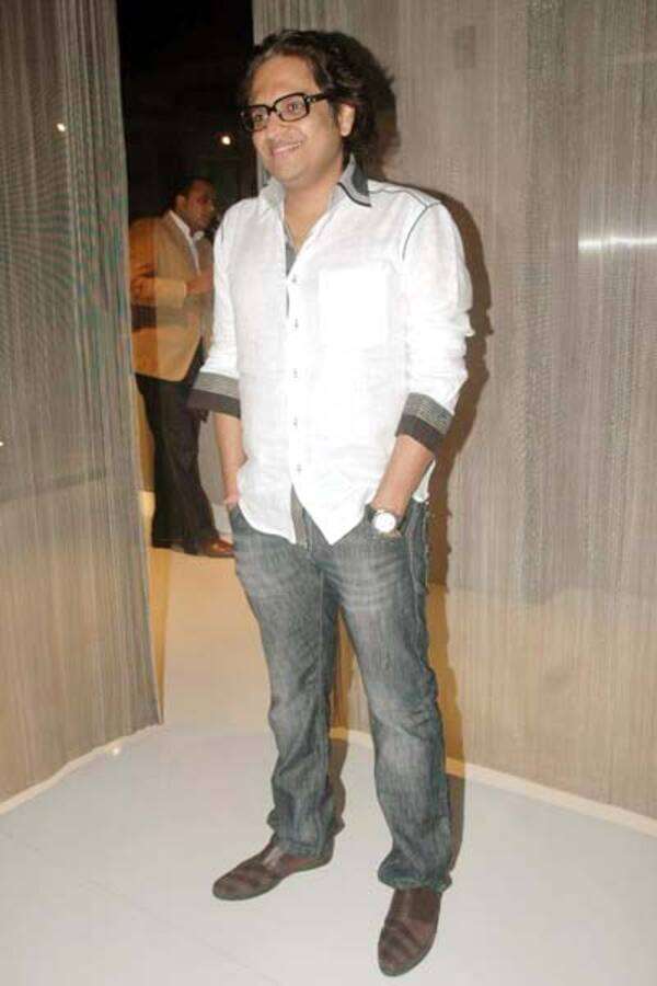 Shamir Tandon Wallpapers