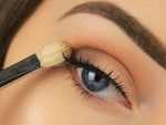 Blend your eyeshadow