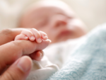 ​The benefits of hugging your baby