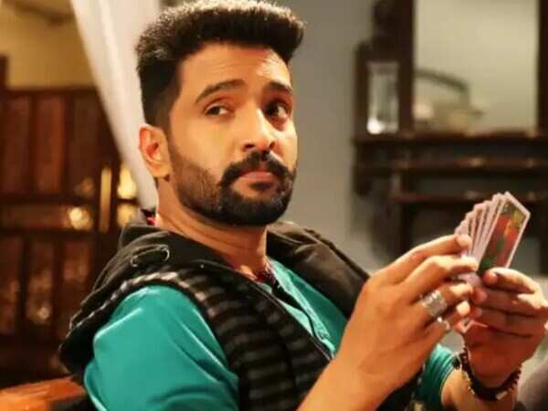 Santhanam