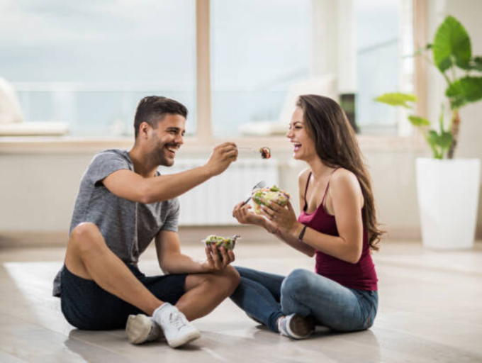 Sitting In This Position While Eating Helps In Better Digestion 3719