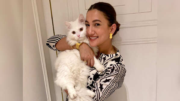 Gauahar Khan with Snow