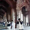 Article image for: Bhopal: <i class="tbold">juma</i> Namaz held in mosques after 3 months