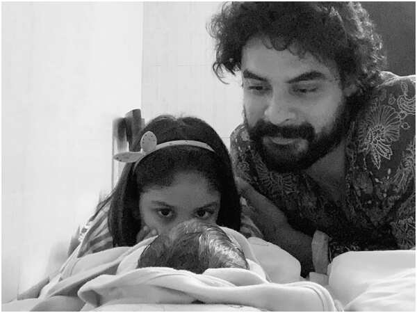 Tovino Thomas Images