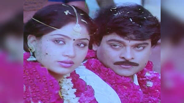 Athaku Yamudu Ammayiki Mogudu (1990)