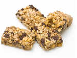 ​Almonds & Choco Chips Bar