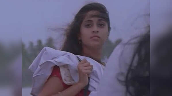 Shalini Ajith to Aditi Rao Hydari: 8 heroines who played doctors in Kollywood