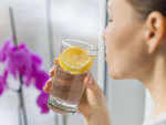 What is the best time to drink lemon water for enhancing immunity?