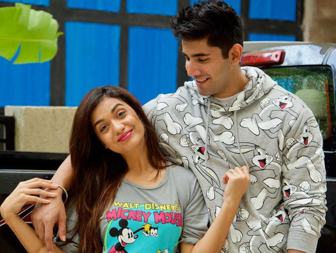 Exclusive: Divya Agarwal and Varun Sood reveal their parents' reaction when they decided to move-in together | The Times of India