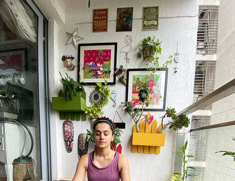Inside pictures from Taapsee Pannu's beautiful home go viral....