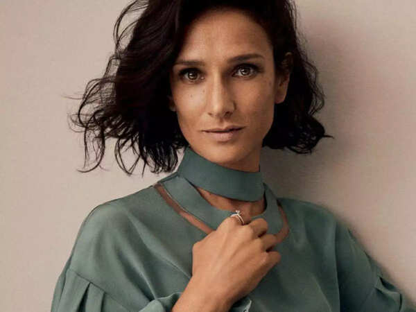 Indira Varma Images