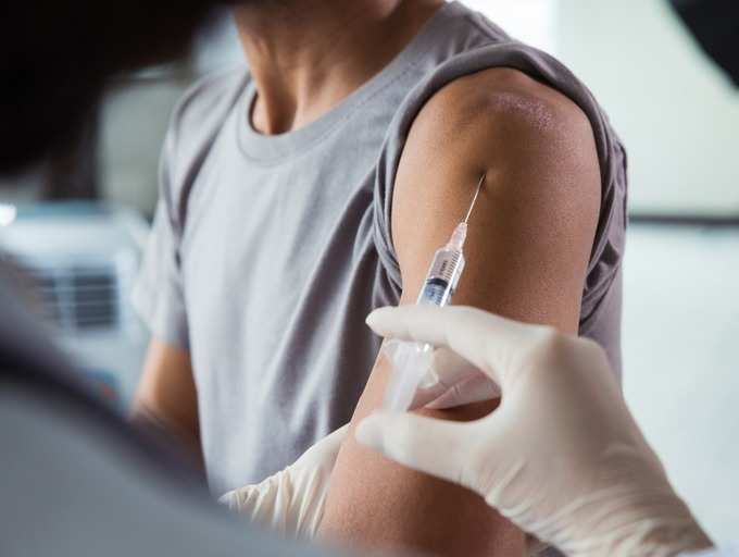 Coronavirus Vaccine Update Moderna Proceeds To Phase Iii Trials