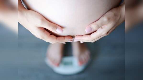 How much weight gain is considered ideal?