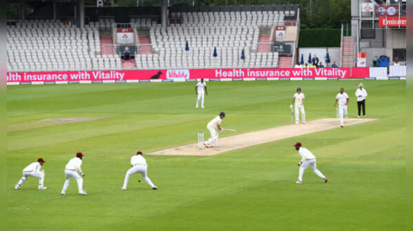 Skipper Holder drops a routine catch