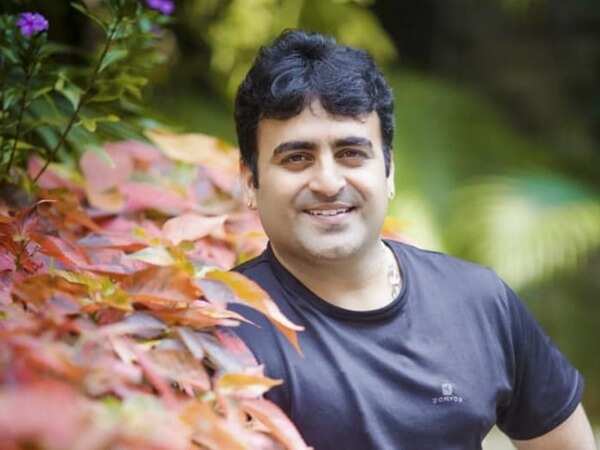 Master Anand Stills