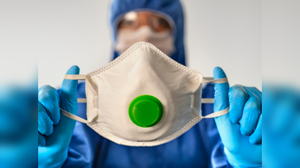 How do valved masks lead to the spread of novel coronavirus
