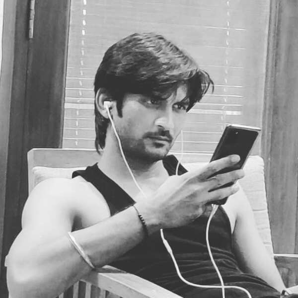 Sachin Tiwari Photos