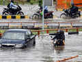Heavy rains lash Delhi, NCR