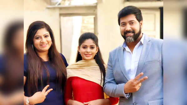 Neethane Enthan Ponvasantham