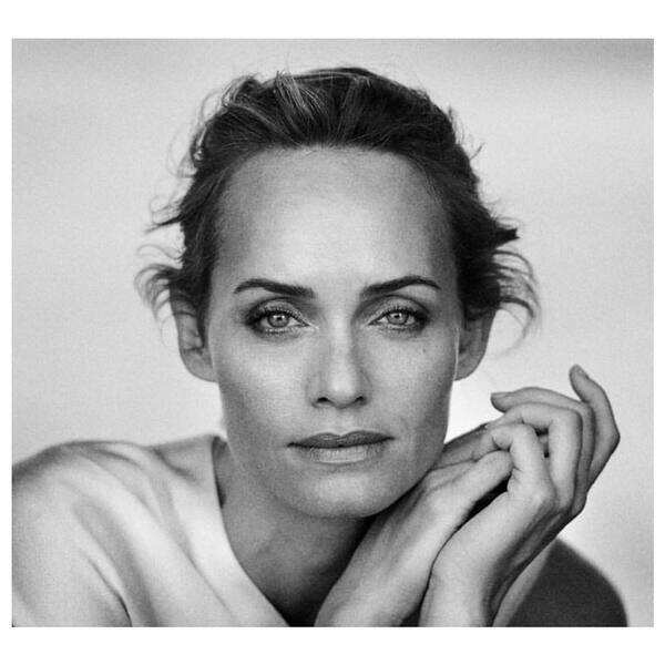 Amber Valletta