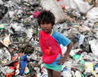 Indian scavengers put their lives in jeopardy amid coronavirus debris