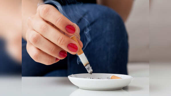 Risk of coronavirus transmission also high with smoking